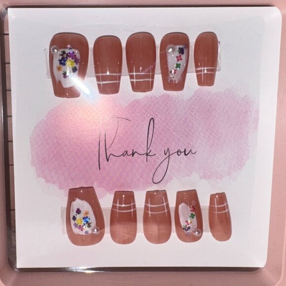 Hand Painted Press-On or Glue-On Nails Size M - Picture 2 of 6